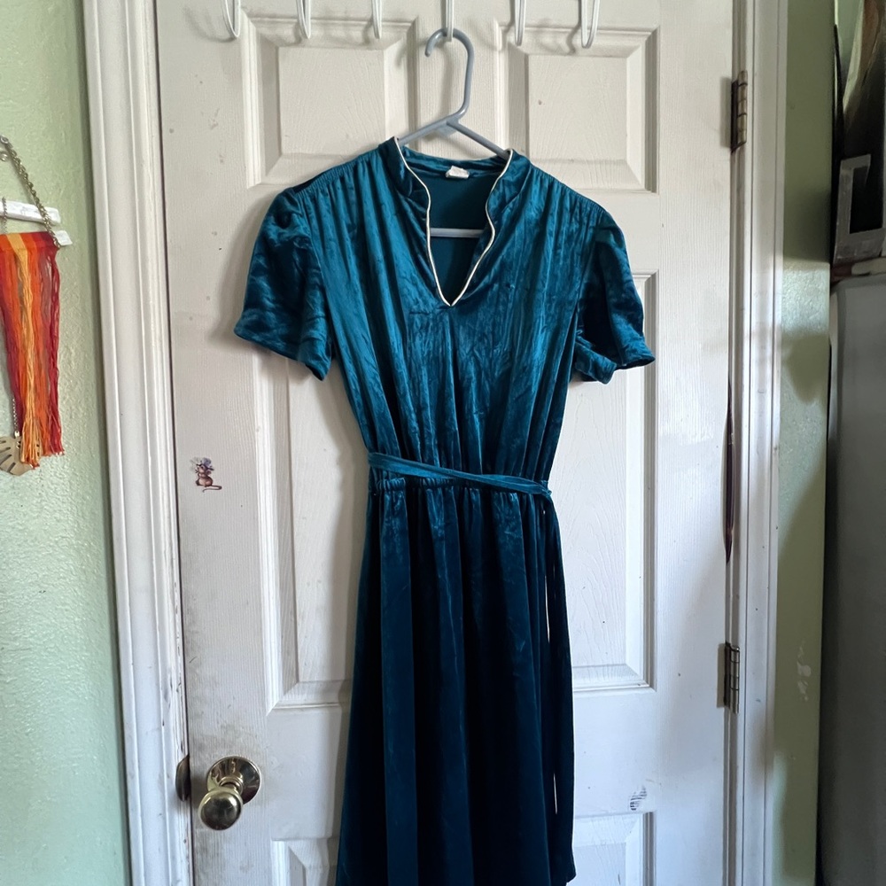 Vintage Teal velvet Midi Dress